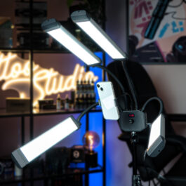 LAMPE 4 LIGHT + TREPIED